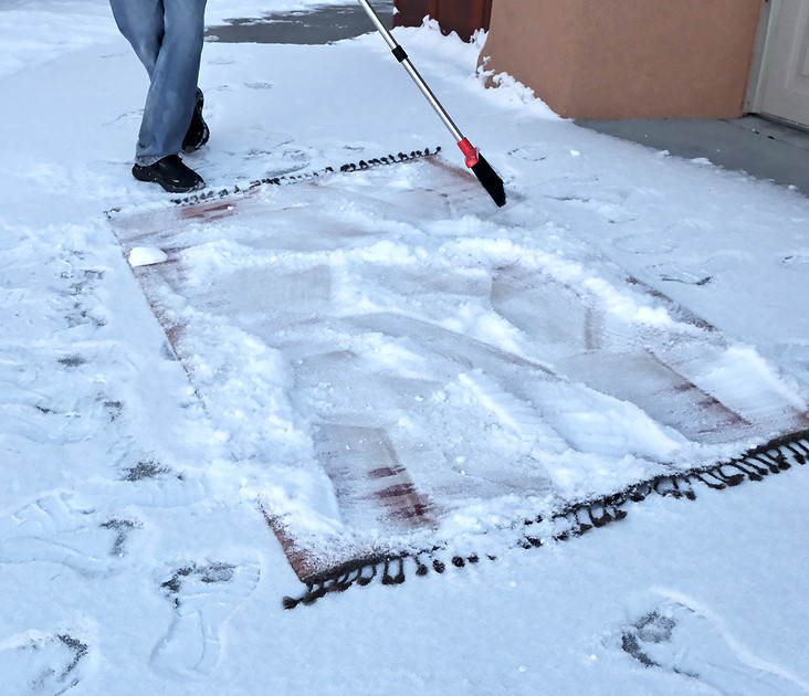 Rug 245 snow cleaning 9 2025