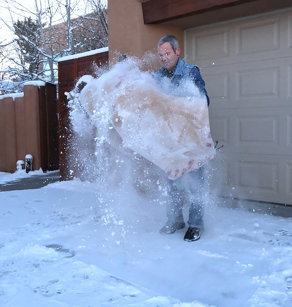 Rug 245 snow cleaning 7 2025