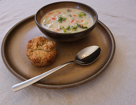 Cheese and vegetable soupl 5