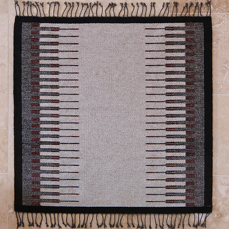 Rug 381